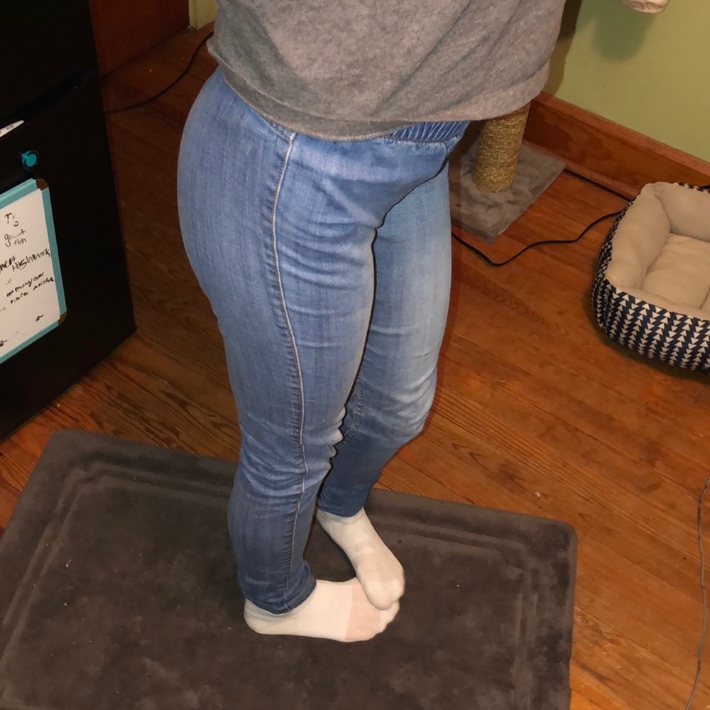 H&M extra small jegging 98% cotton!